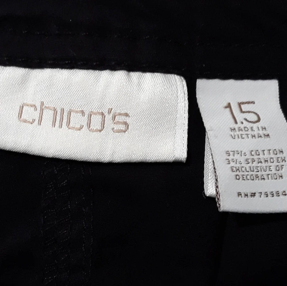 Chico's Cotton Pants Cargo Black Zippered Elastic Waist Back Capri Medium
